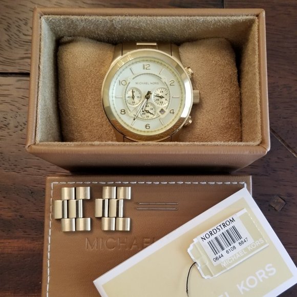 Michael Kors Oversized Runway Chronograph Watch - Picture 2 of 7